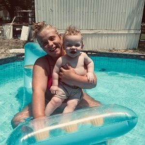 Meet your Posher, Macy